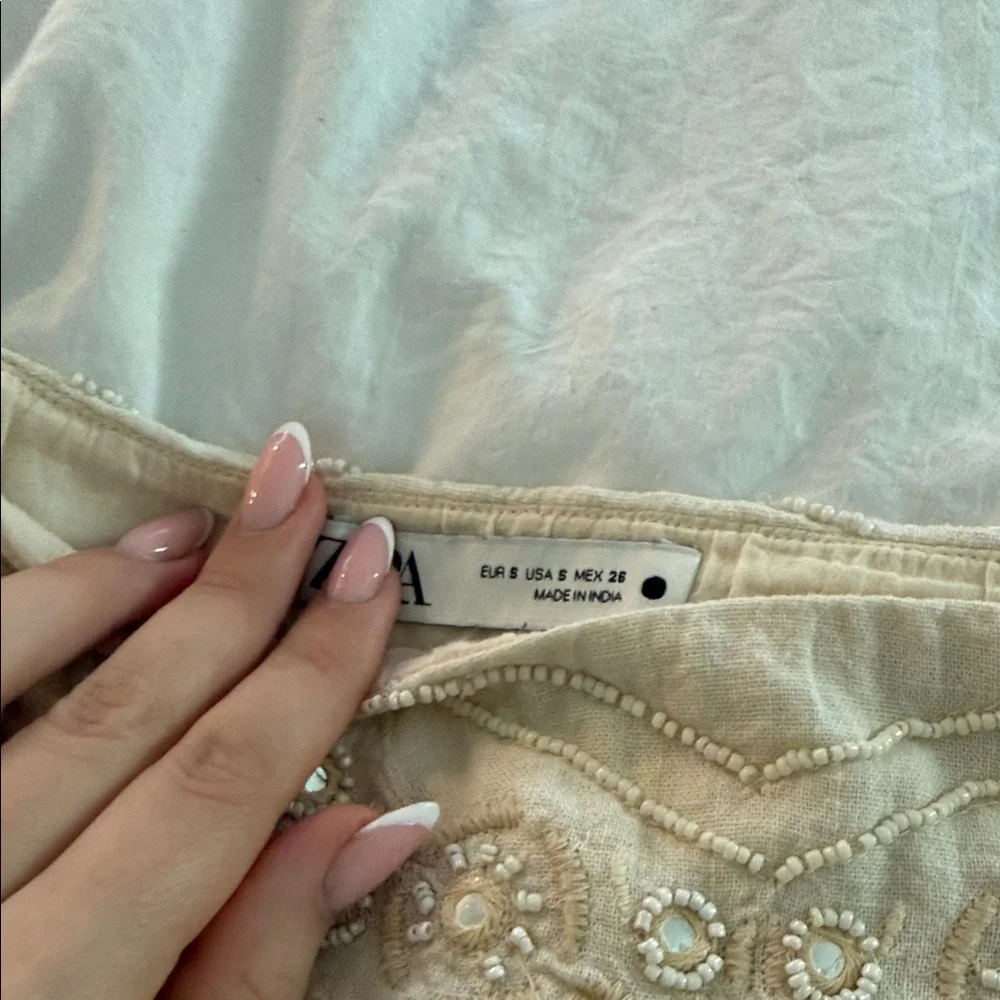 Zara White Embellished Mini Skirt - Picture 4 of 5